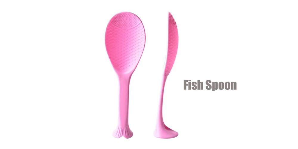 What Are the Pros of Buying Plastic Tableware Sets?